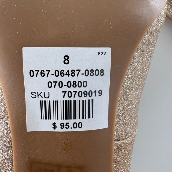 Le Château Gold Glitter Pointed-Toe Heels Size 8 NEW - Picture 4 of 5